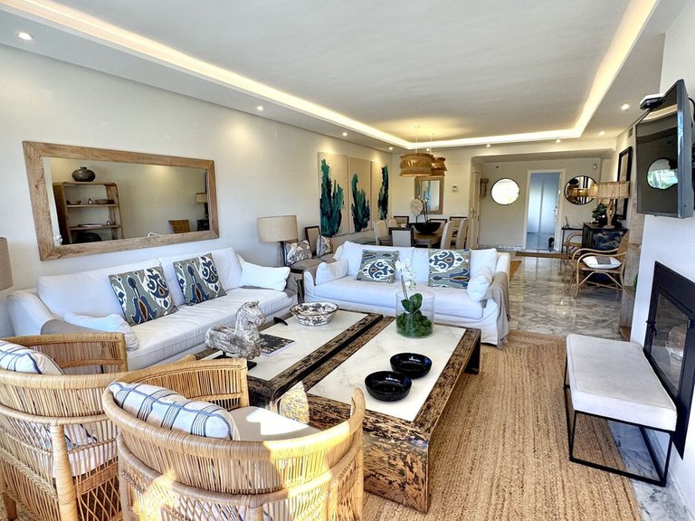 Apartment for Sale in Guadalmina Baja, Malaga 7