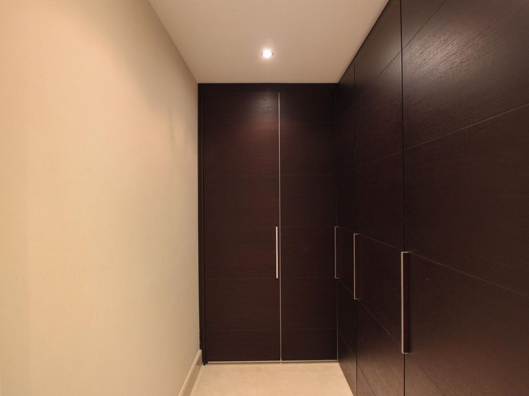 Apartment for Sale in Puerto Banús, Malaga 8