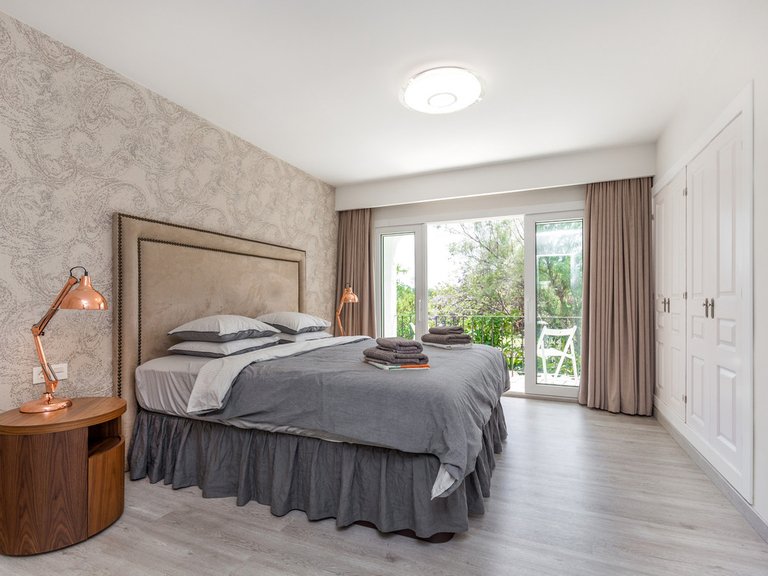 Villa for Sale in Nueva Andalucía, Malaga 5