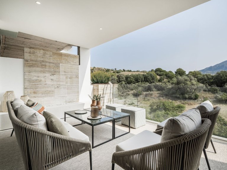 Apartment for Sale in Aloha, Malaga 1