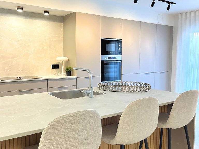 Apartment for Sale in Nueva Andalucía, Malaga 11
