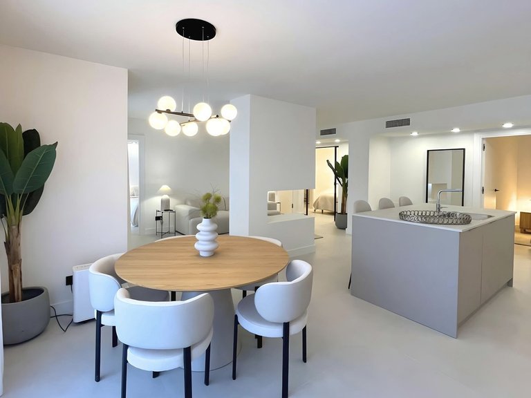 Apartment for Sale in Nueva Andalucía, Malaga 12