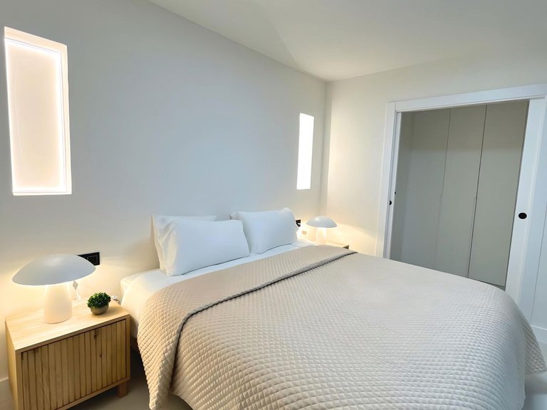Apartment for Sale in Nueva Andalucía, Malaga 19