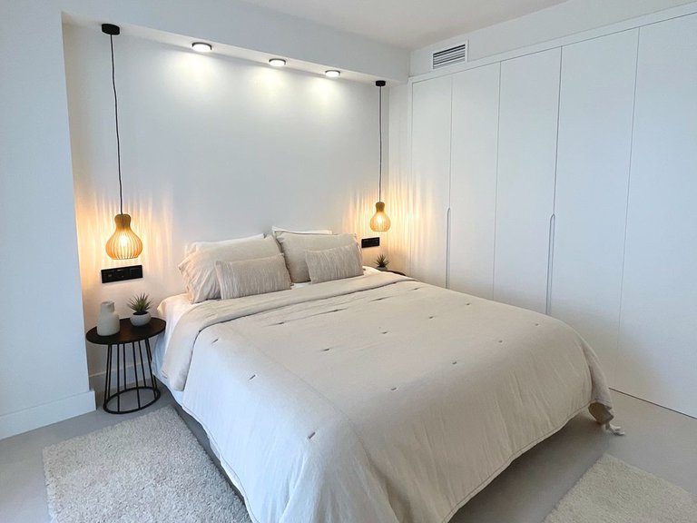 Apartment for Sale in Nueva Andalucía, Malaga 24