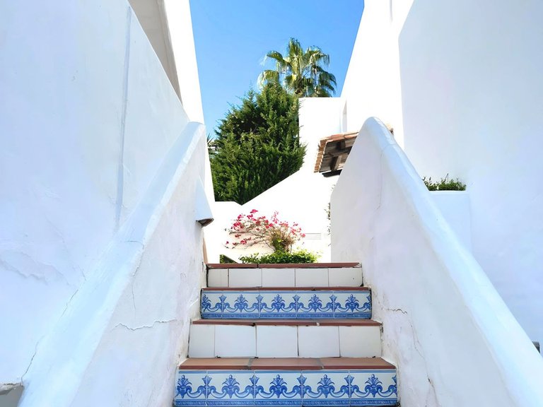 Apartment for Sale in Nueva Andalucía, Malaga 5