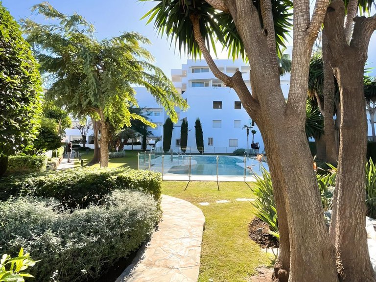 Apartment for Sale in Nueva Andalucía, Malaga 6