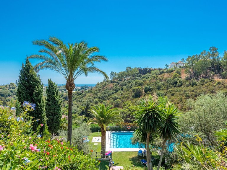 Apartment for Sale in Los Arqueros, Malaga 2