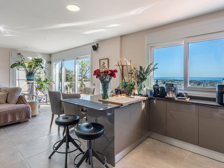 Apartment for Sale in Los Arqueros, Malaga 3