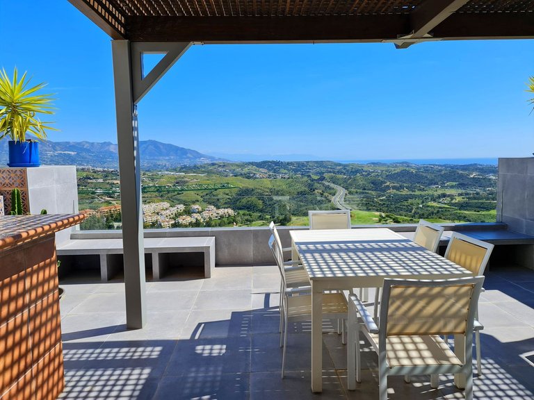 Apartment for Sale in La Cala De Mijas, Malaga 1