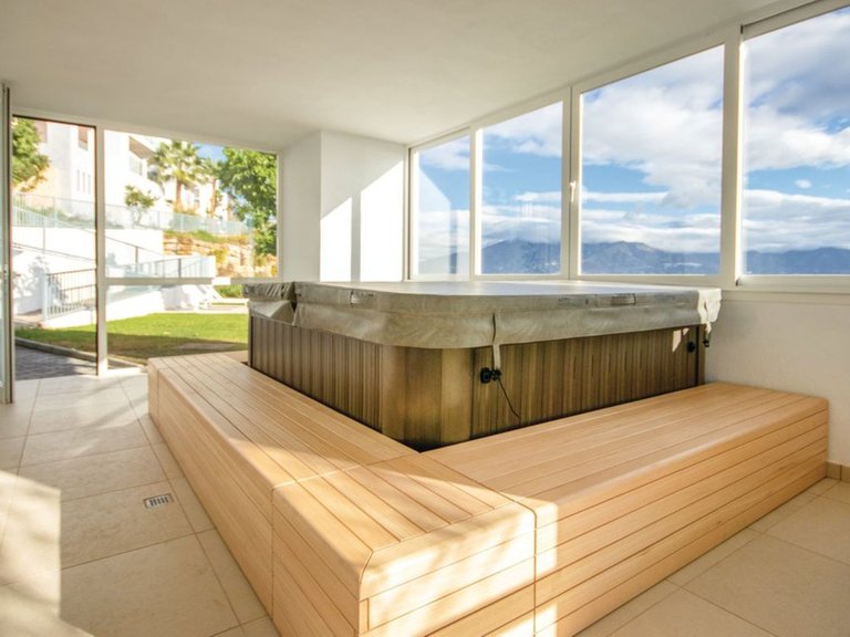 Apartment for Sale in La Cala De Mijas, Malaga 9