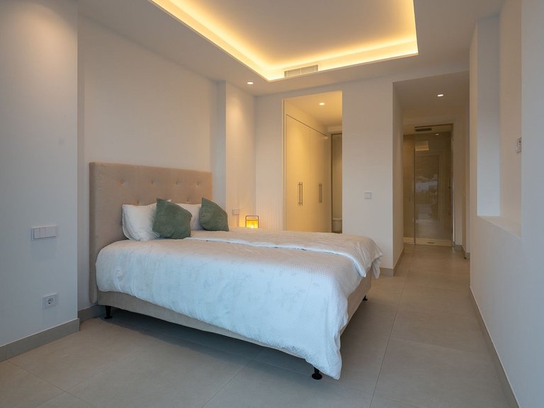 Villa for Sale in Benalmadena Pueblo, Malaga 15