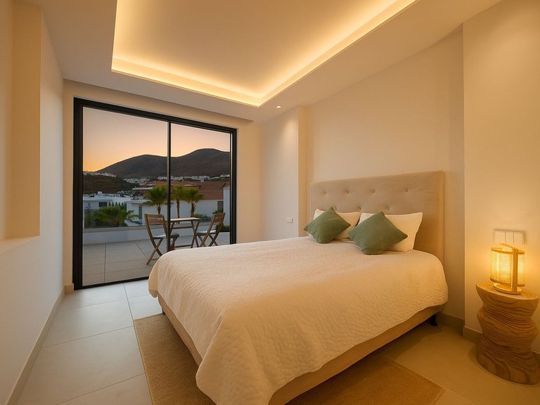Villa for Sale in Benalmadena Pueblo, Malaga 16