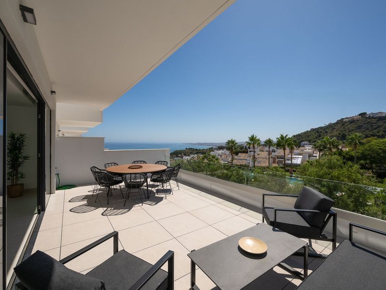 Villa for Sale in Benalmadena Pueblo, Malaga 26