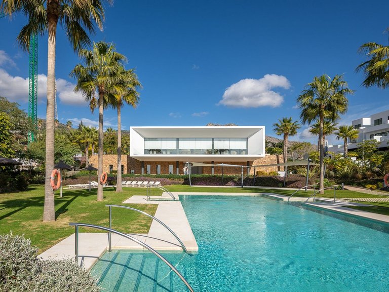 Villa for Sale in Benalmadena Pueblo, Malaga 34