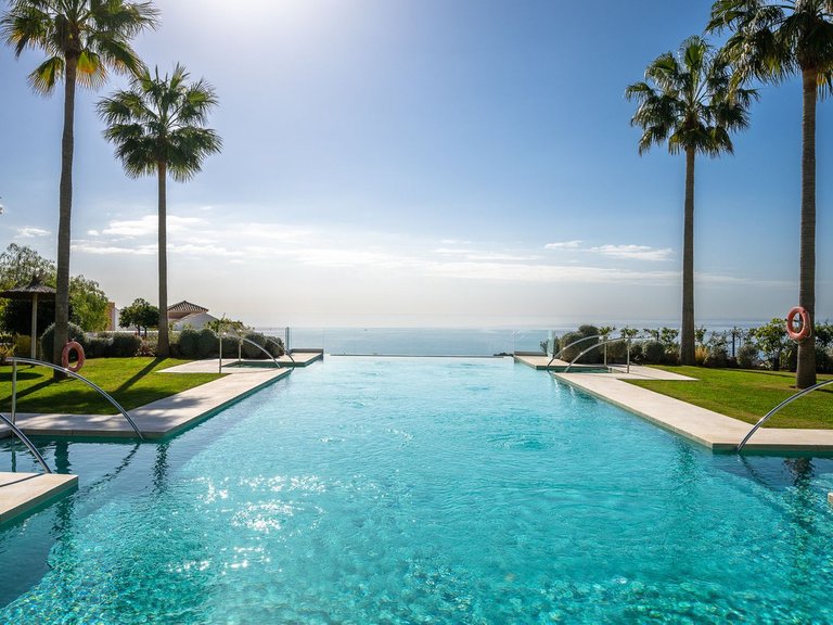 Villa for Sale in Benalmadena Pueblo, Malaga 40