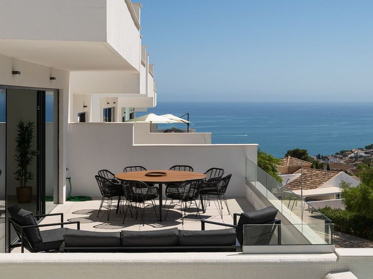 Villa for Sale in Benalmadena Pueblo, Malaga 45
