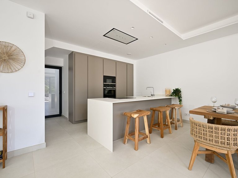 Villa for Sale in Benalmadena Pueblo, Malaga 9