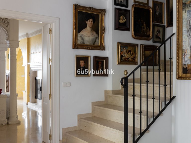 Villa for Sale in Alhaurín El Grande, Malaga 34