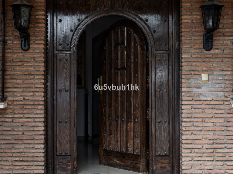 Villa for Sale in Alhaurín El Grande, Malaga 45
