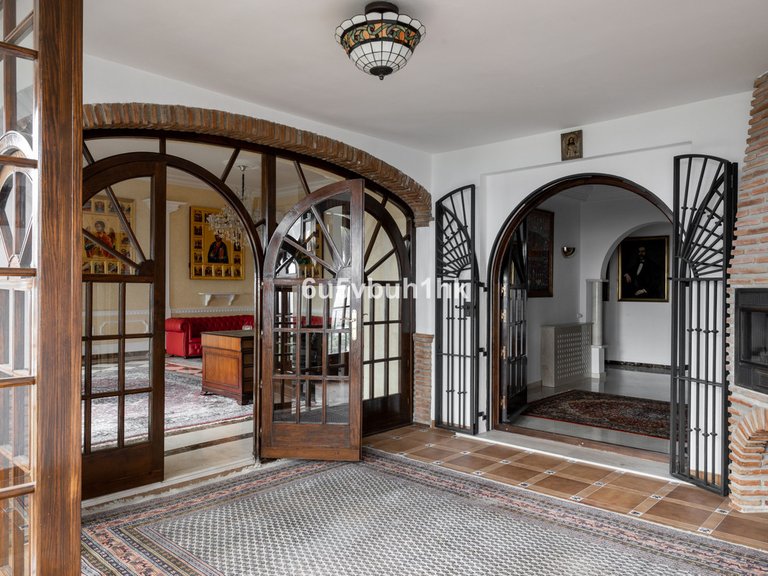 Villa for Sale in Alhaurín El Grande, Malaga 9