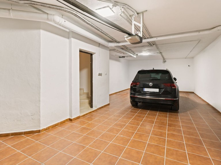 Villa for Sale in Costabella, Malaga 40