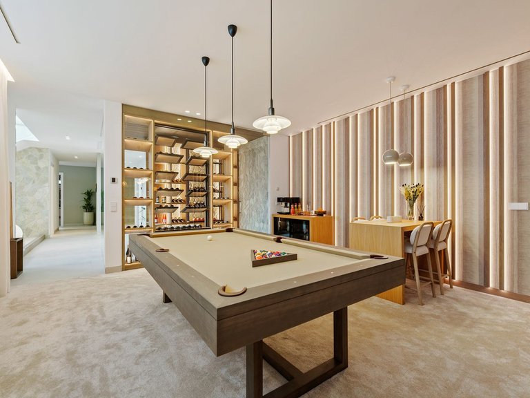 Villa for Sale in Benahavís, Malaga 40