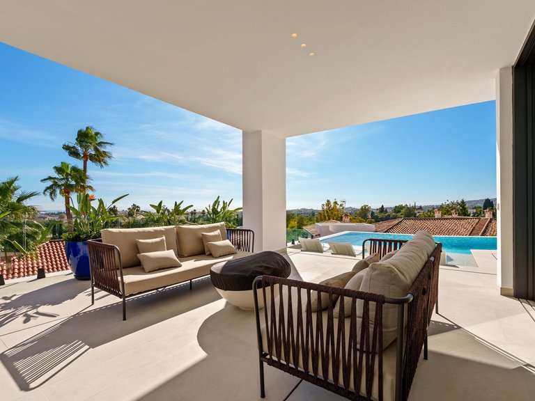 Villa for Sale in Benahavís, Malaga 45