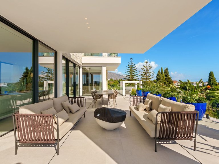 Villa for Sale in Benahavís, Malaga 47