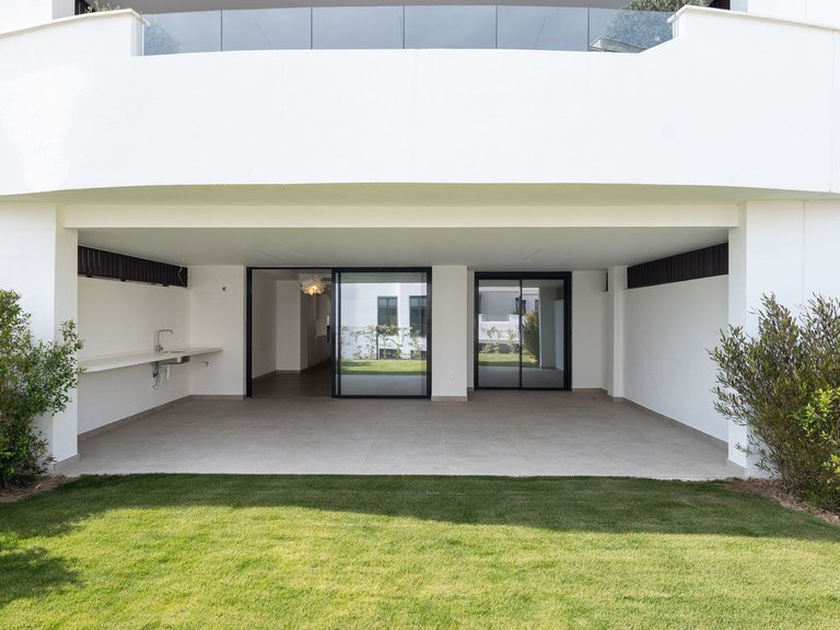 Apartment for Sale in Estepona, Malaga 6