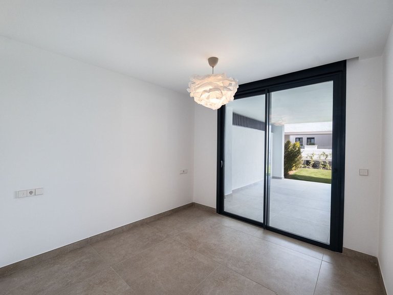 Apartment for Sale in Estepona, Malaga 9