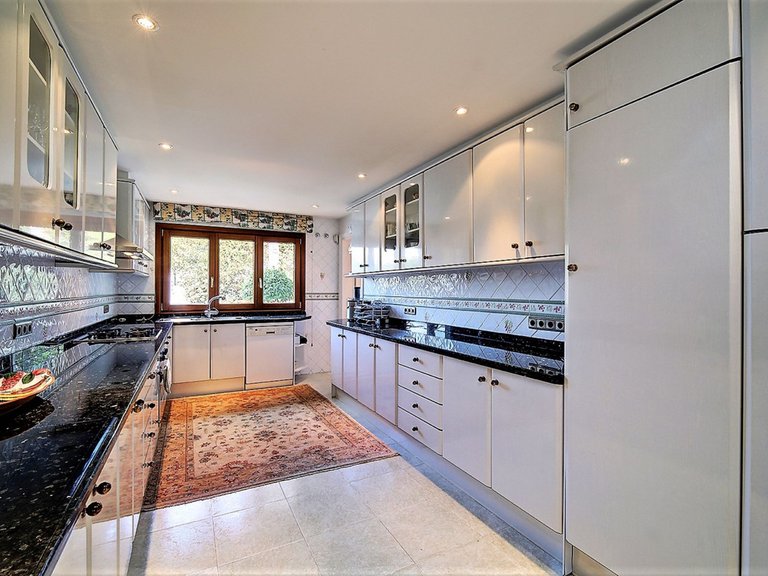 Villa for Sale in Costalita, Malaga 15