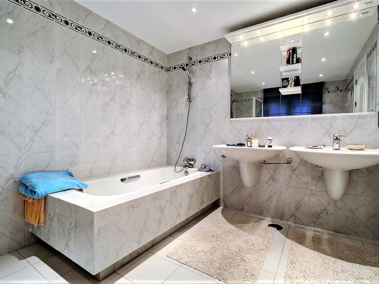 Villa for Sale in Costalita, Malaga 22
