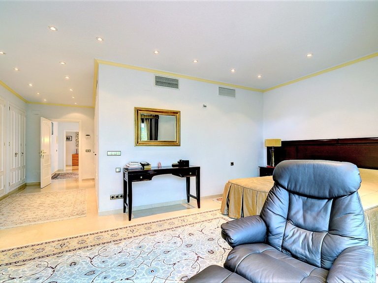 Villa for Sale in Costalita, Malaga 29