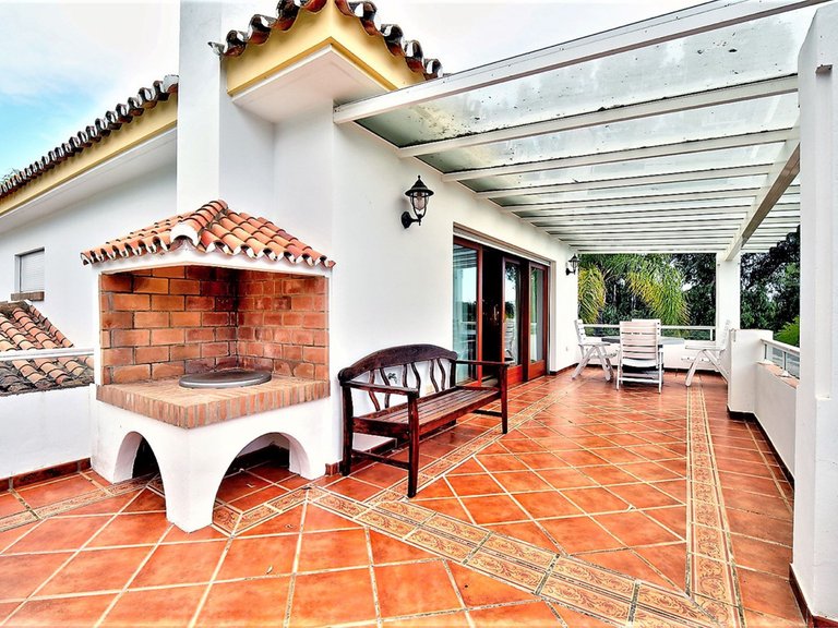 Villa for Sale in Costalita, Malaga 37