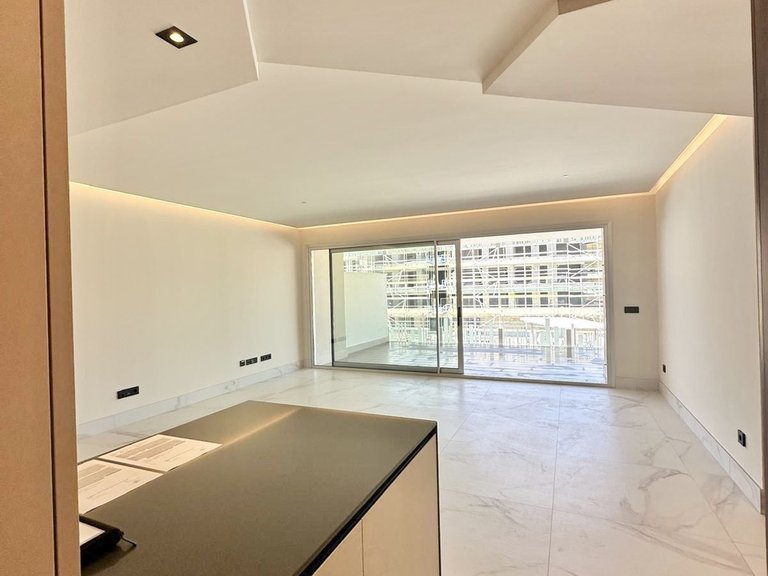 Apartment for Sale in San Pedro De Alcántara, Malaga 11