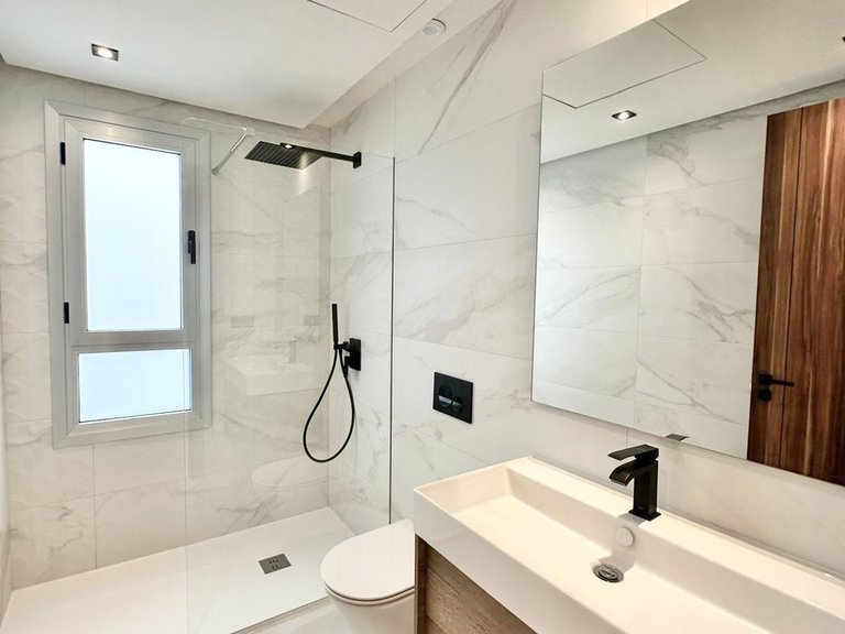 Apartment for Sale in San Pedro De Alcántara, Malaga 13