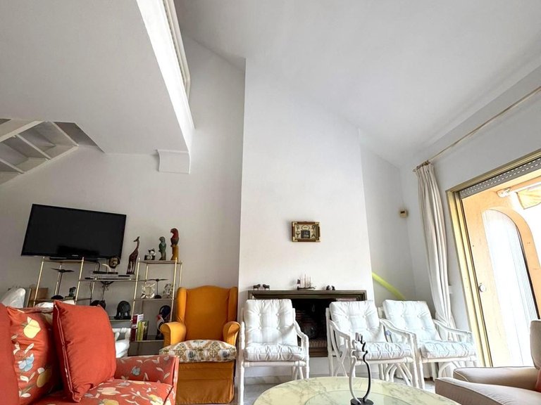 Apartment for Sale in Nueva Andalucía, Malaga 22