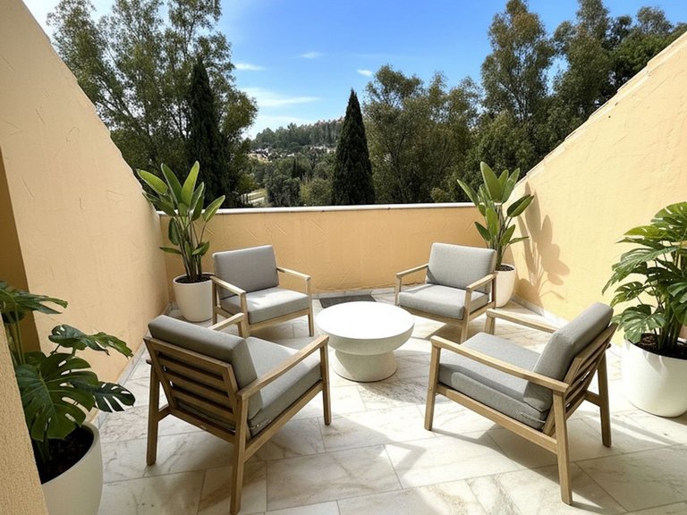 Apartment for Sale in Nueva Andalucía, Malaga 3