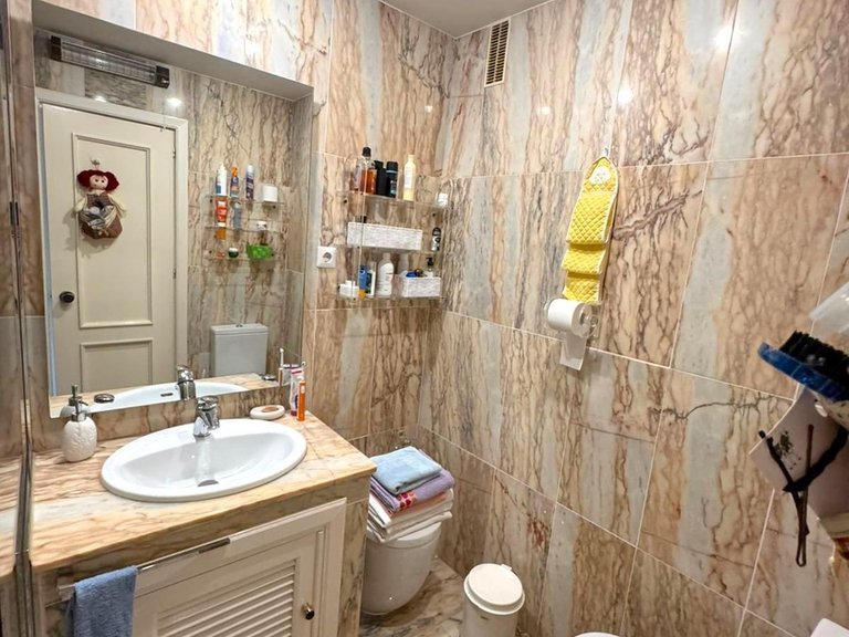 Apartment for Sale in Nueva Andalucía, Malaga 30