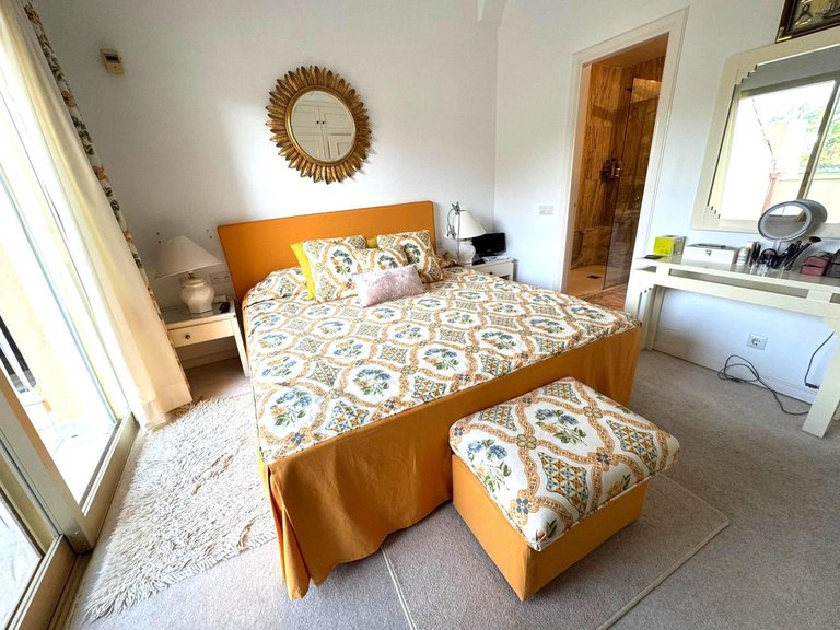 Apartment for Sale in Nueva Andalucía, Malaga 36