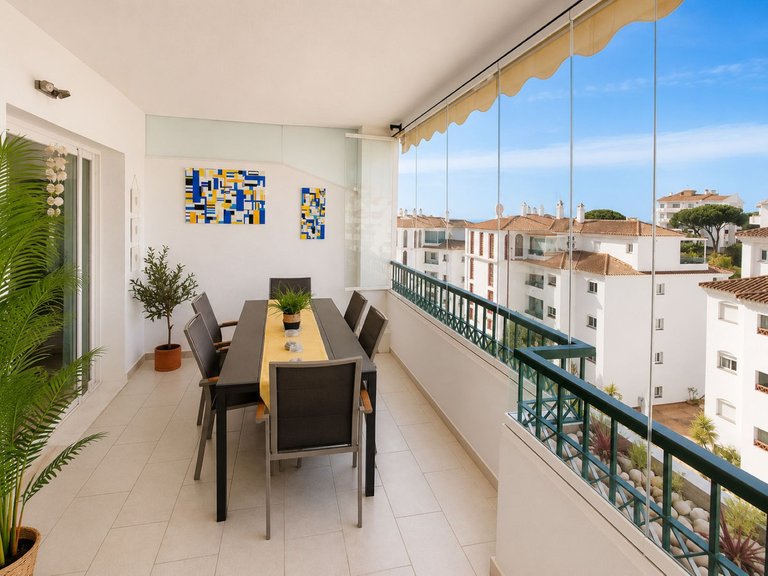 Apartment for Sale in Calahonda, Malaga 10