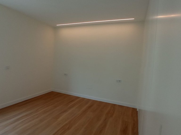 Apartment for Sale in Málaga Centro, Malaga 17