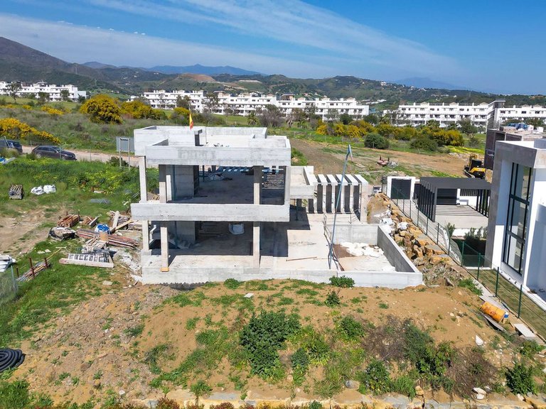 Villa for Sale in Valle Romano, Malaga 19