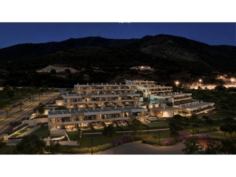 Villa for Sale in Fuengirola, Malaga 10