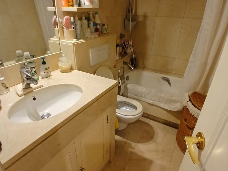 Villa for Sale in Estepona, Malaga 13