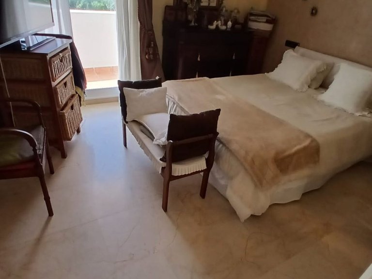 Villa for Sale in Estepona, Malaga 6