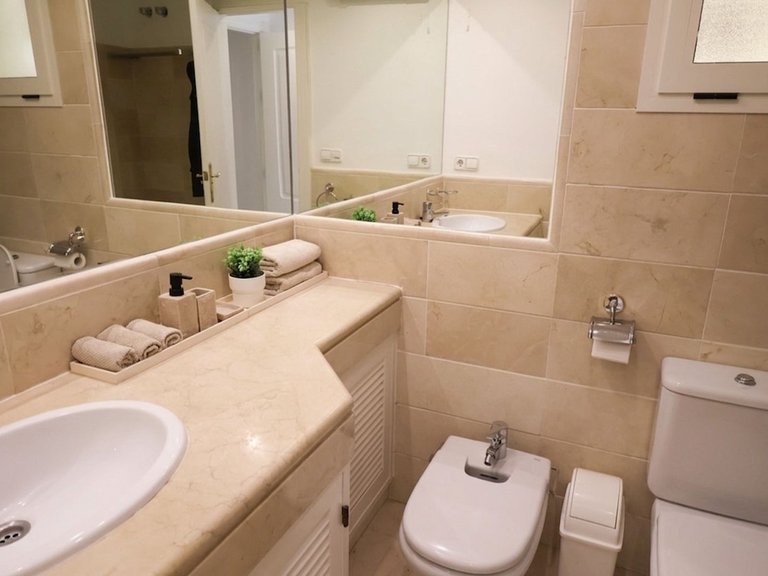 Apartment for Sale in Los Arqueros, Malaga 11