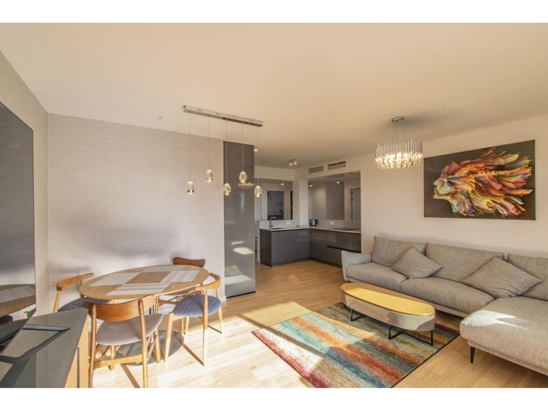 Apartment for Sale in New Golden Mile, Malaga 13