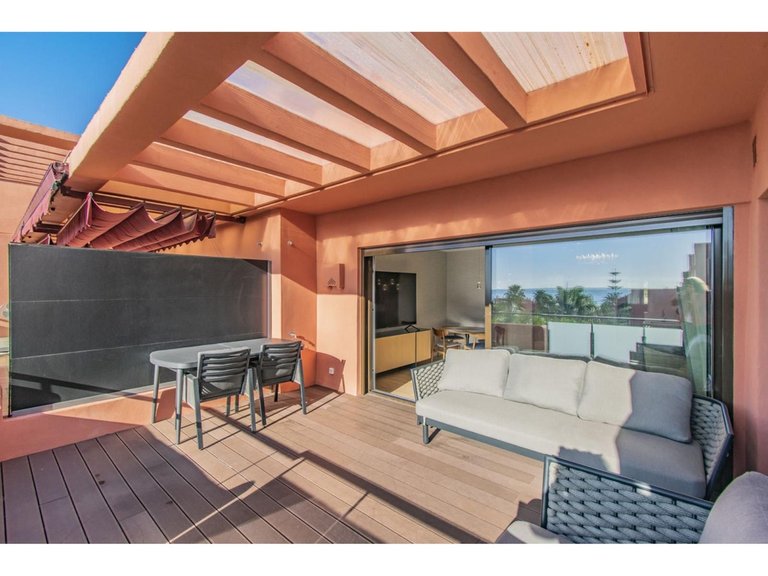 Apartment for Sale in New Golden Mile, Malaga 15