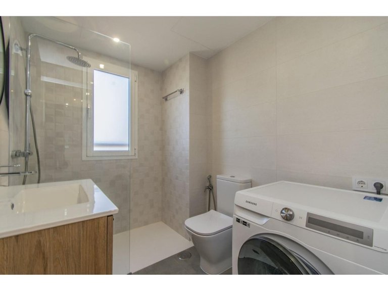 Apartment for Sale in New Golden Mile, Malaga 44